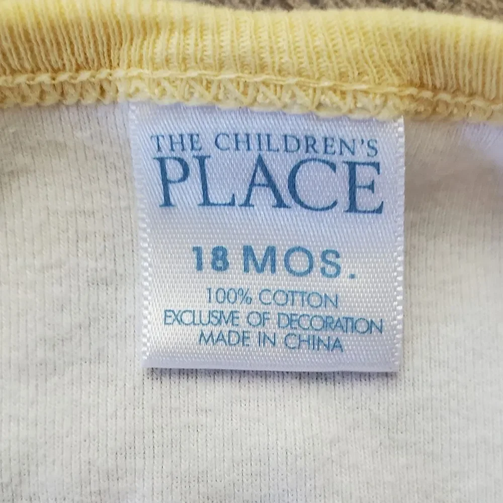 The Children's Place Zipper Closure White and Yellow Footie Size 18 Months